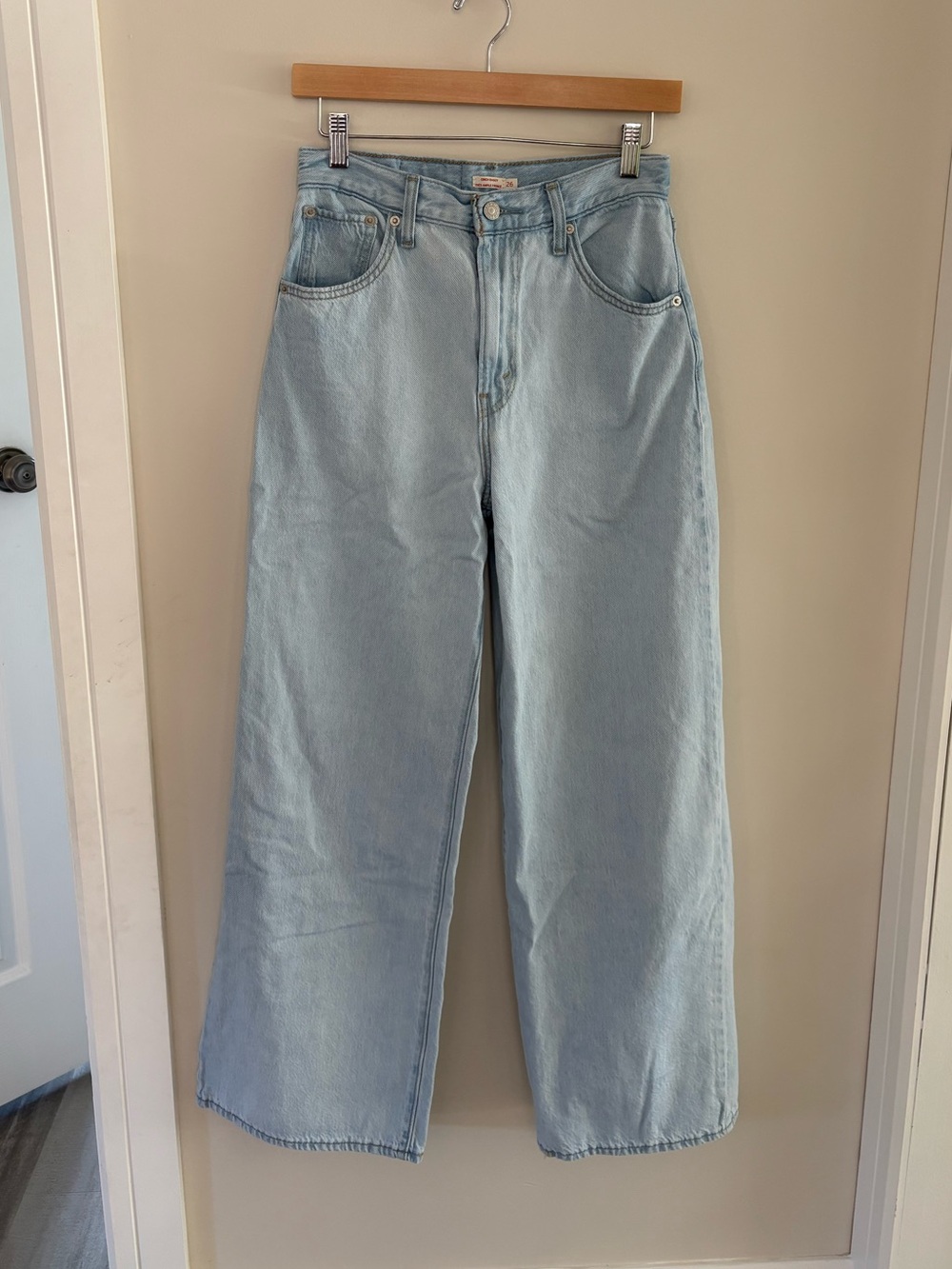 Levi’s Cinch Baggy Jean
